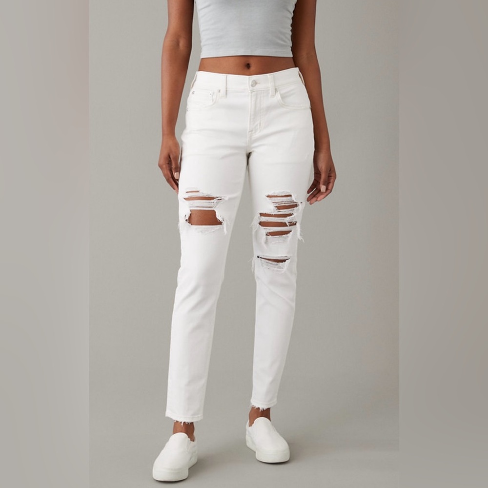 American Eagle White Jeans